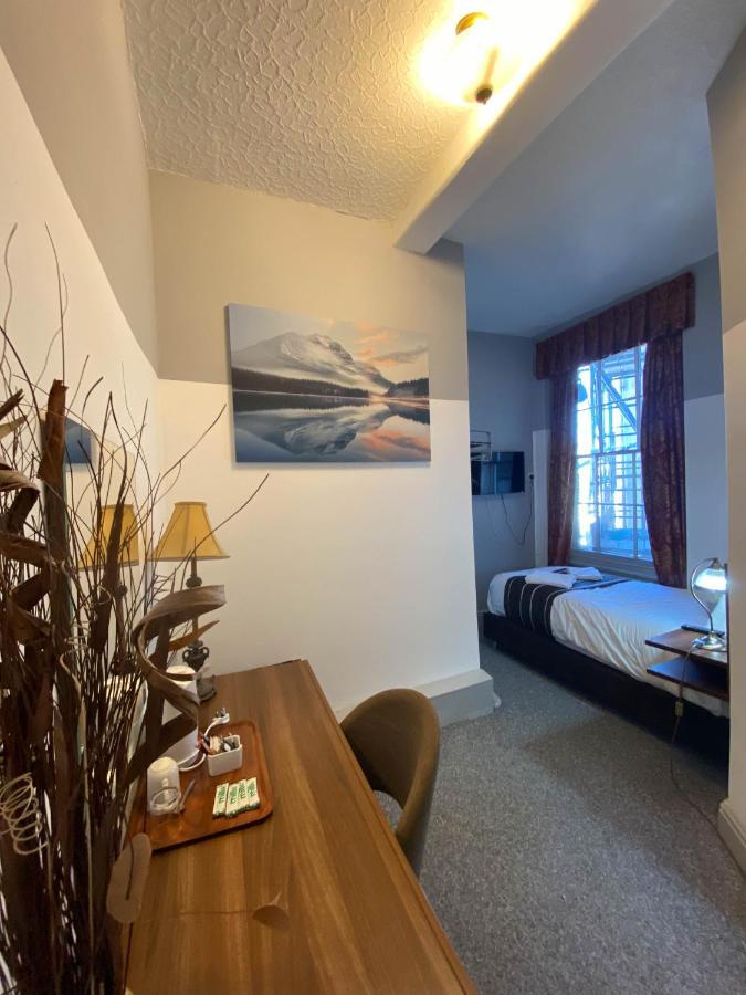 The Broadway Hotel Лландидно Екстер'єр фото